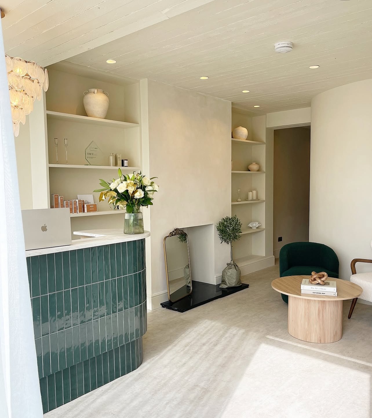 Three Medical Aesthetics - Reception